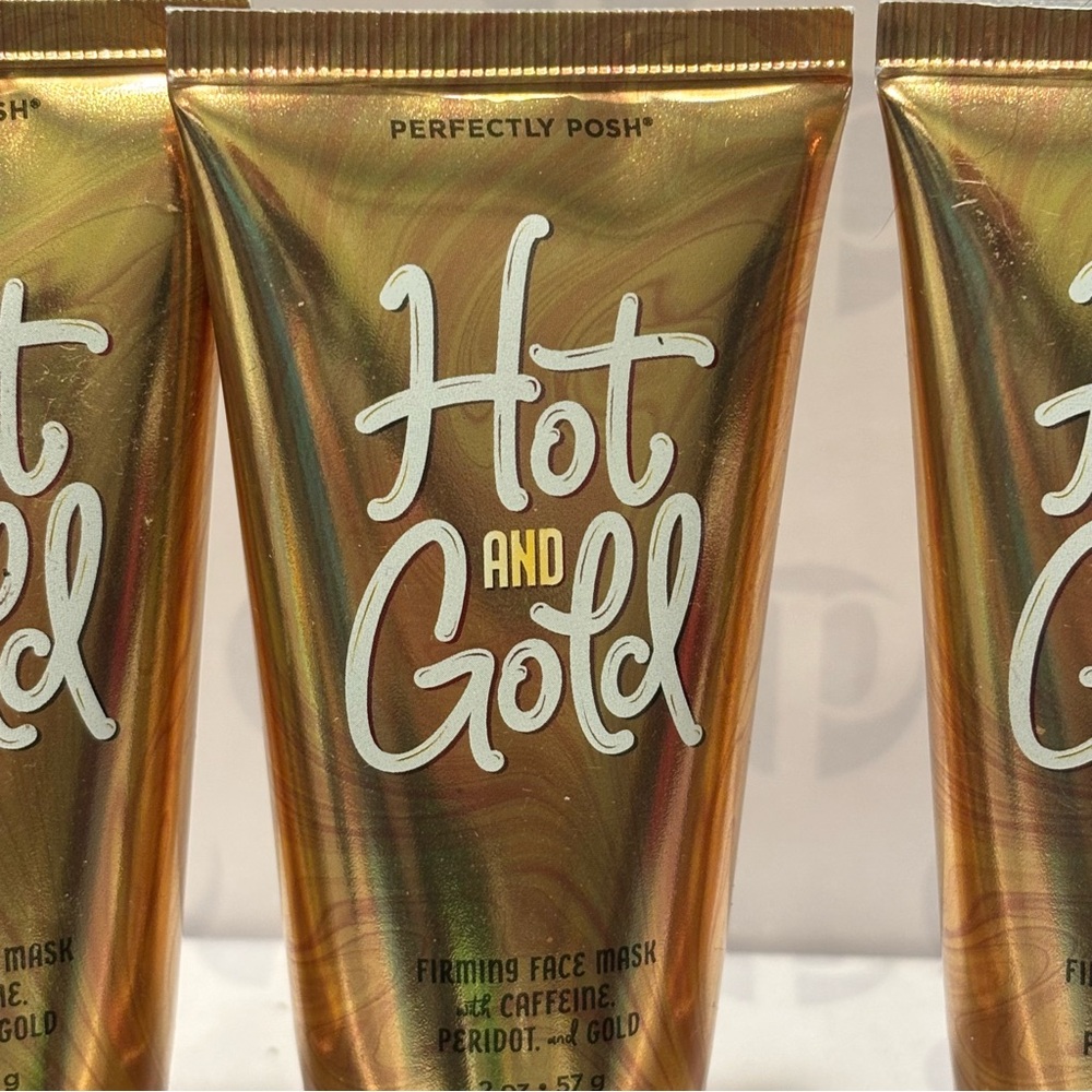 Perfectly Posh Hot and Gold Firming Face Mask